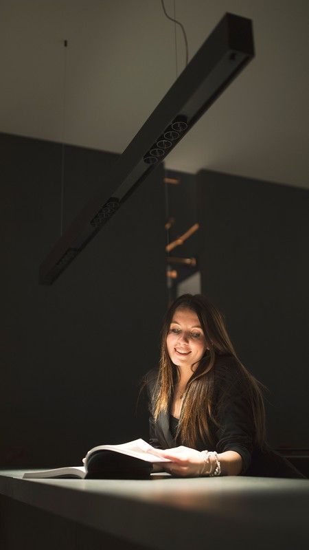 Zwarte Foster Susp 1200 Flood 3000K