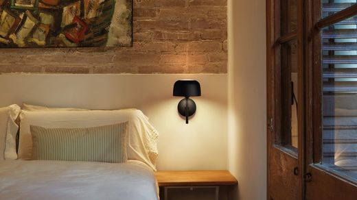 Bol A/01 Matte Black Wall Lamp