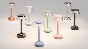 Luminária de mesa Bon Jour Unplugged Fade Blue operada por bateria