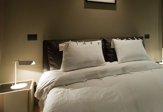 Tischleuchte Tab T Led Dim 27k Eu/Us/Gb/Sa