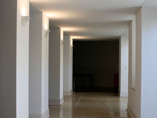 Lâmpada Pochette Led Up/Down Eu/Sa