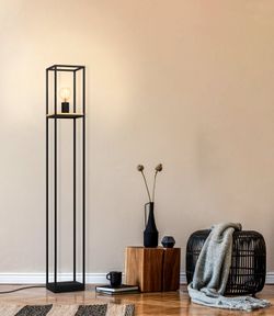 Candeeiro de pé preto Libertad